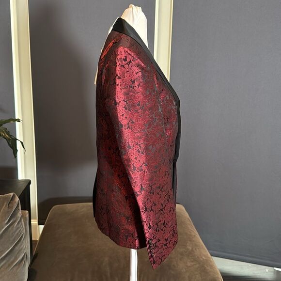 Men’s Boys Burgundy Paisley Slim Fit 3 Piece Tuxedo Size 30 Jacket 29 Pants NWT - Picture 2 of 15